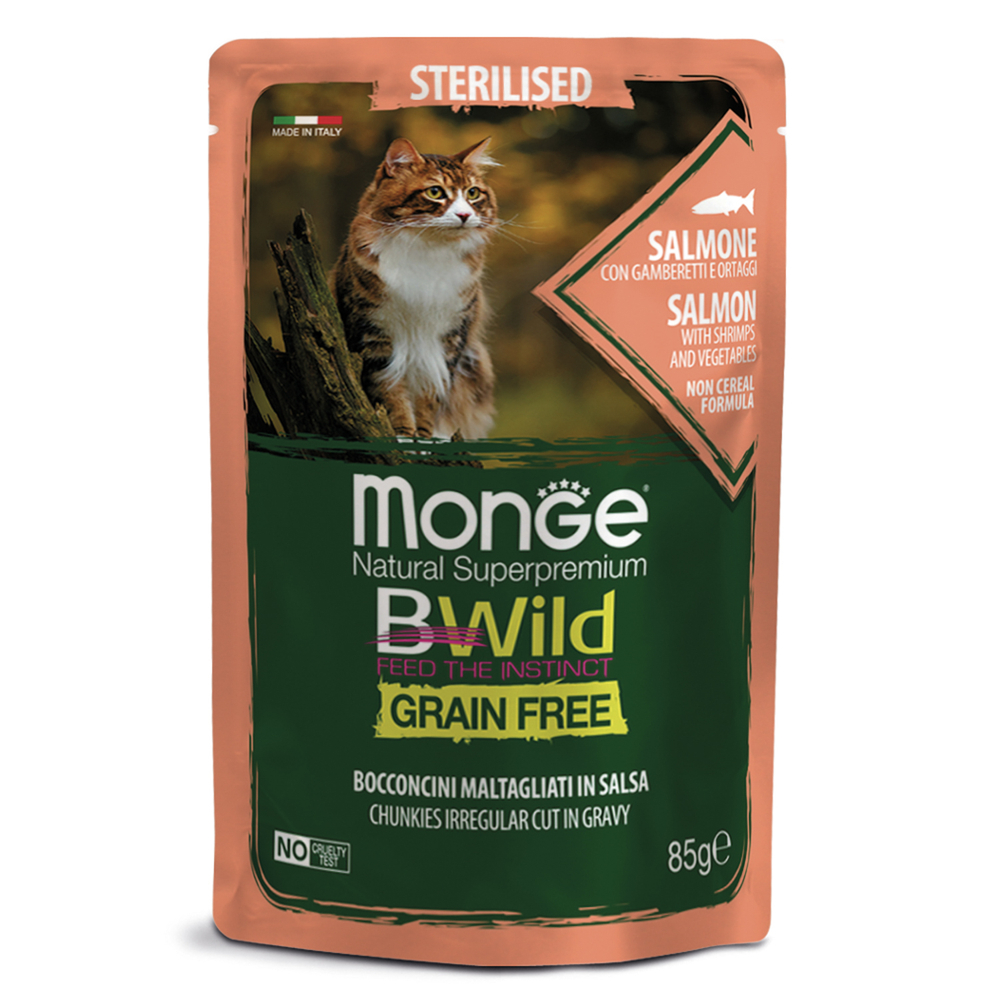 Корм для кошек MONGE BWild Grain Free для стерилизованных, лосось с креветками и овощами пауч